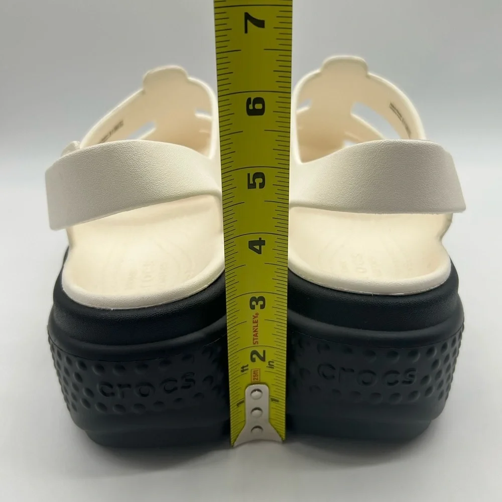 Crocs Women’s Platform Sandals Size 9 White Black Chunky Comfort New With Tag